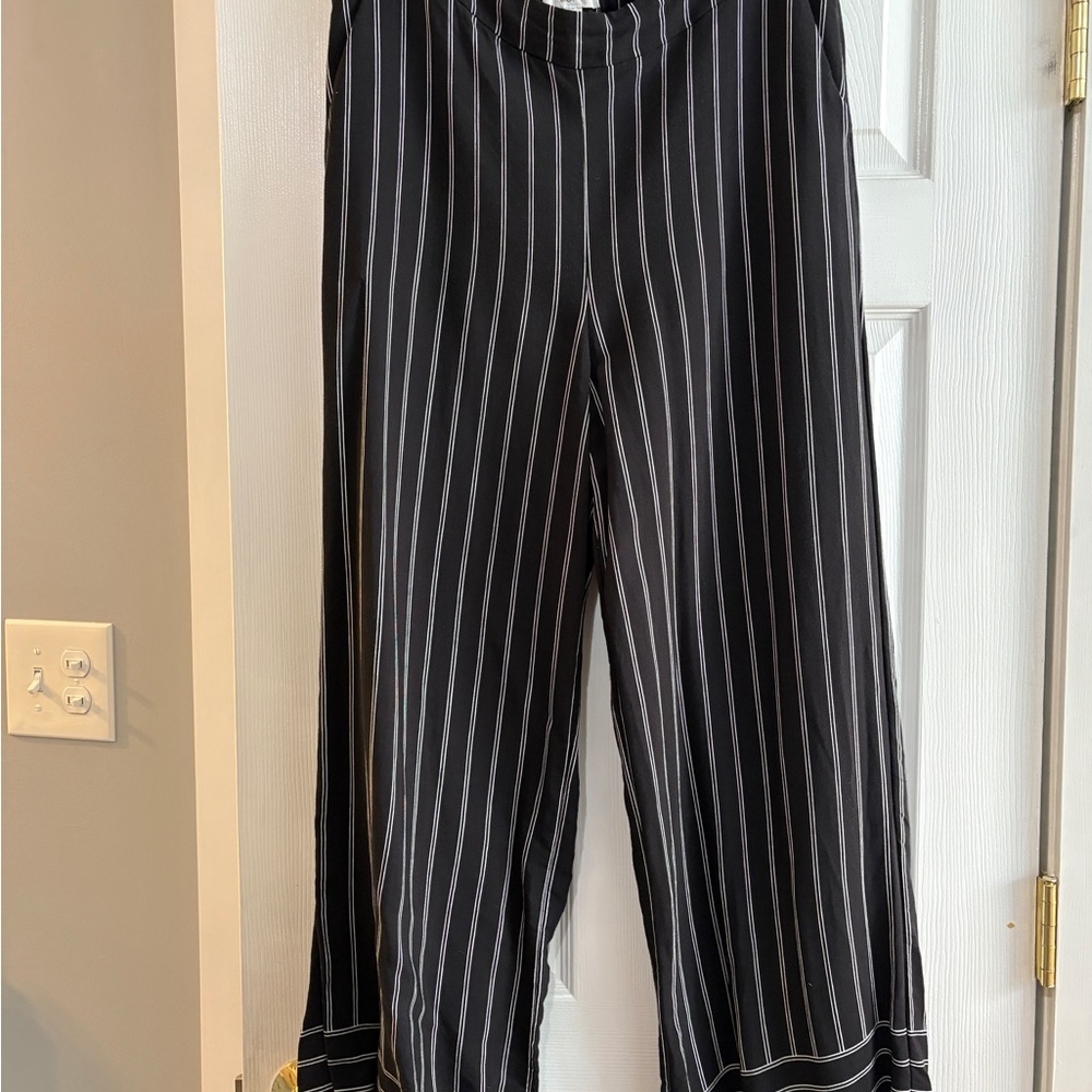 LOFT Black and White Striped Pants